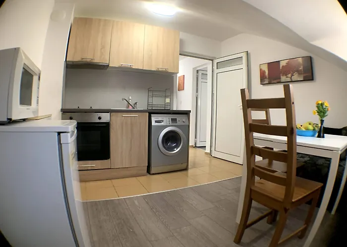 Апартамент Samuil - Бургас