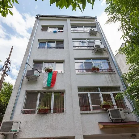 Samuil Apartment