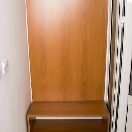 Samuil Apartment *