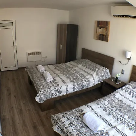 Samuil Apartment