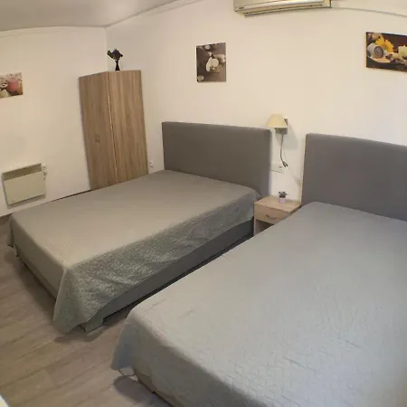 Samuil Apartment Burgas